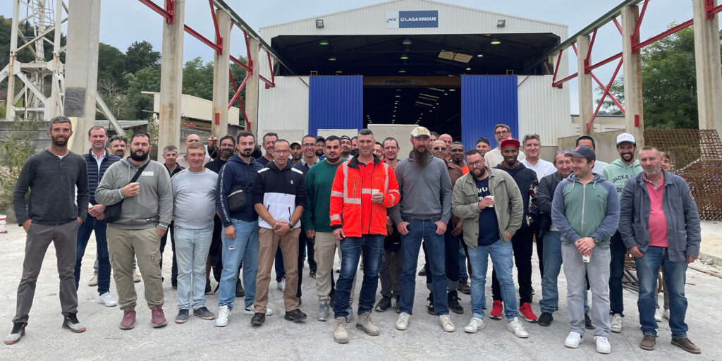 Equipe Lagarrigue BTP à Firmi - Aveyron